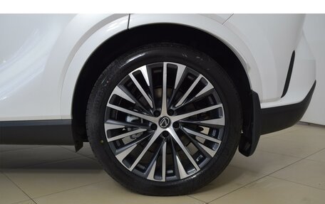 Lexus RX IV рестайлинг, 2024 год, 10 550 000 рублей, 19 фотография