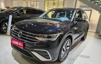 Volkswagen Tiguan II, 2023 год, 4 800 000 рублей, 1 фотография