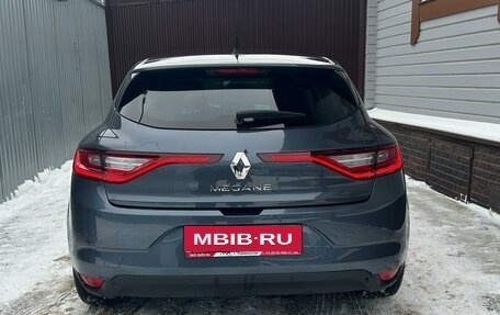 Renault Megane IV, 2018 год, 1 820 000 рублей, 4 фотография