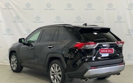 Toyota RAV4, 2019 год, 2 840 000 рублей, 7 фотография