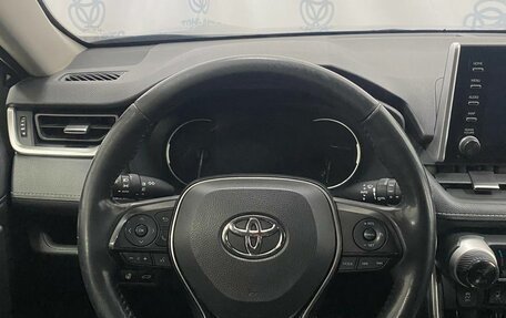 Toyota RAV4, 2019 год, 2 840 000 рублей, 16 фотография
