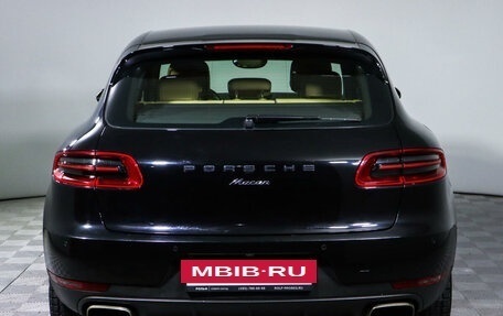 Porsche Macan I рестайлинг, 2018 год, 3 990 000 рублей, 6 фотография