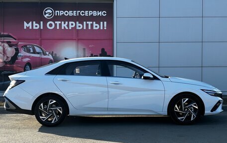 Hyundai Elantra, 2023 год, 2 470 000 рублей, 5 фотография