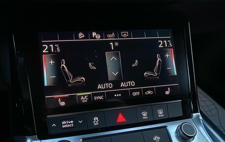 Audi e-tron I, 2019 год, 5 900 000 рублей, 25 фотография