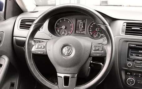 Volkswagen Jetta VI, 2012 год, 955 000 рублей, 8 фотография