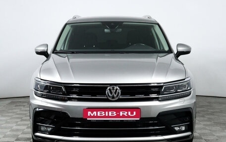 Volkswagen Tiguan II, 2018 год, 3 129 000 рублей, 2 фотография