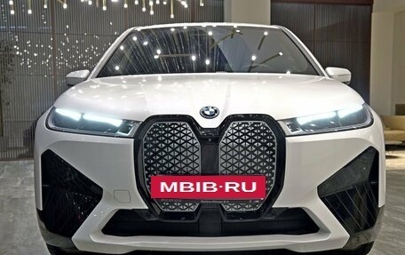 BMW iX, 2021 год, 6 890 000 рублей, 3 фотография