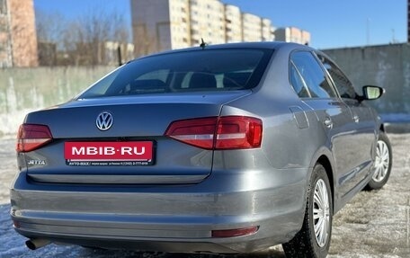 Volkswagen Jetta VI, 2015 год, 970 000 рублей, 4 фотография