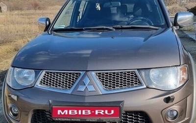 Mitsubishi L200 IV рестайлинг, 2013 год, 2 270 000 рублей, 1 фотография