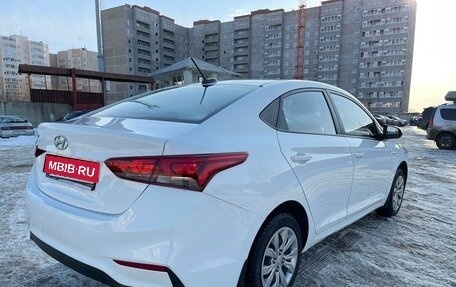 Hyundai Solaris II рестайлинг, 2018 год, 1 360 000 рублей, 2 фотография