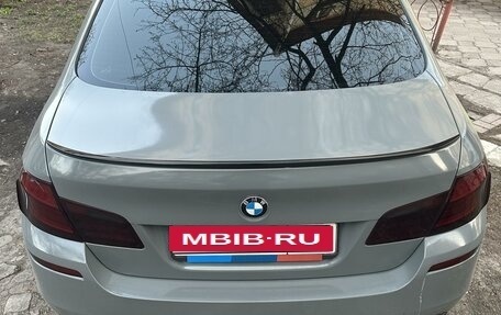 BMW 5 серия, 2011 год, 2 100 000 рублей, 11 фотография