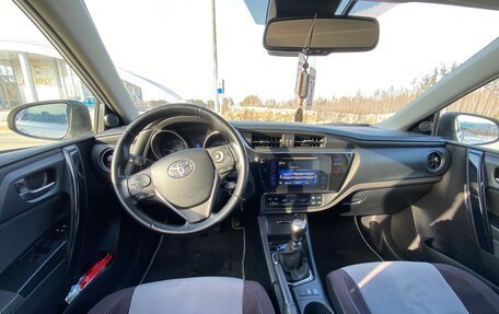 Toyota Auris II, 2018 год, 2 250 000 рублей, 10 фотография