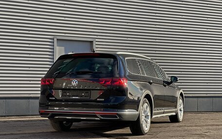 Volkswagen Passat B8 рестайлинг, 2020 год, 3 650 000 рублей, 2 фотография