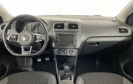Volkswagen Polo VI (EU Market), 2018 год, 995 000 рублей, 7 фотография
