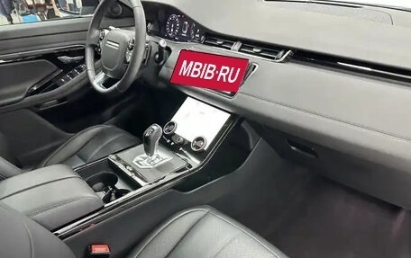 Land Rover Range Rover Evoque II, 2021 год, 2 900 000 рублей, 12 фотография