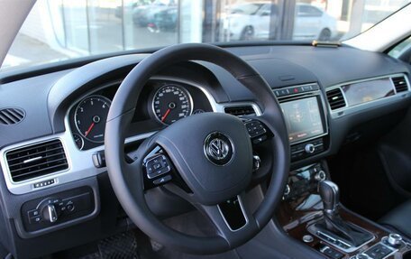 Volkswagen Touareg III, 2017 год, 3 377 000 рублей, 23 фотография