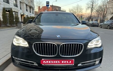 BMW 7 серия, 2014 год, 2 350 000 рублей, 2 фотография