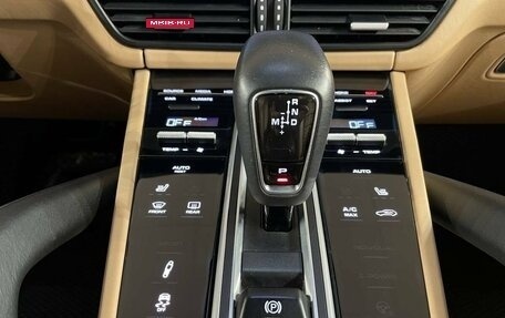 Porsche Cayenne III, 2018 год, 6 850 000 рублей, 18 фотография