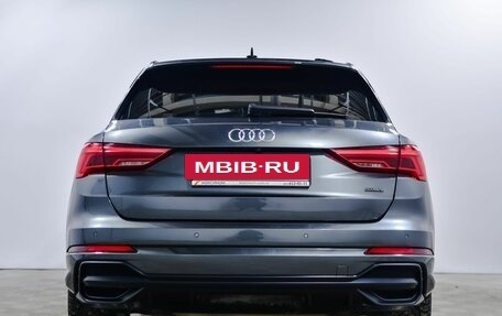 Audi Q3, 2019 год, 3 999 000 рублей, 5 фотография