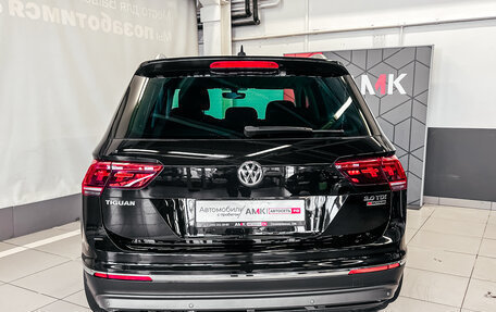 Volkswagen Tiguan II, 2017 год, 2 793 200 рублей, 8 фотография