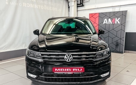 Volkswagen Tiguan II, 2017 год, 2 793 200 рублей, 3 фотография