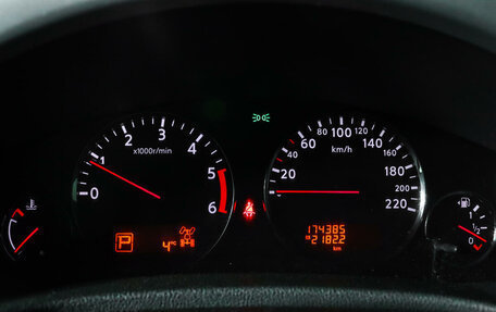 Nissan Pathfinder, 2013 год, 1 980 000 рублей, 11 фотография