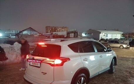 Toyota RAV4, 2017 год, 2 699 000 рублей, 14 фотография
