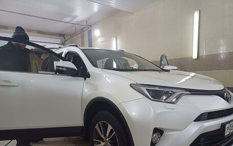 Toyota RAV4, 2017 год, 2 699 000 рублей, 29 фотография