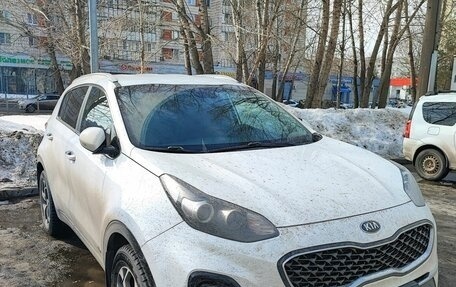 KIA Sportage IV рестайлинг, 2018 год, 2 412 000 рублей, 2 фотография