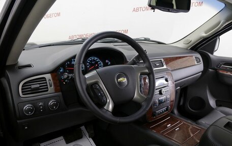 Chevrolet Tahoe III, 2012 год, 1 999 000 рублей, 13 фотография