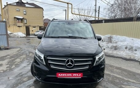 Mercedes-Benz Vito, 2017 год, 4 000 000 рублей, 10 фотография