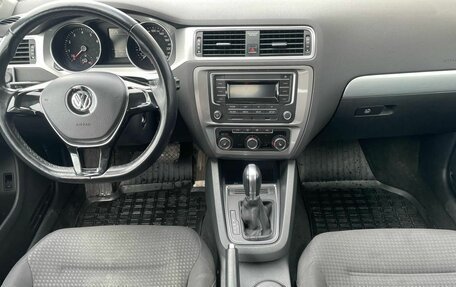 Volkswagen Jetta VI, 2017 год, 1 590 000 рублей, 14 фотография