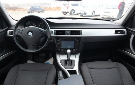 BMW 3 серия, 2011 год, 1 210 000 рублей, 14 фотография