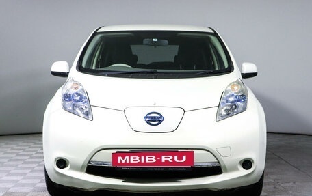 Nissan Leaf I, 2011 год, 700 000 рублей, 2 фотография