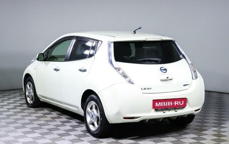 Nissan Leaf I, 2011 год, 700 000 рублей, 7 фотография