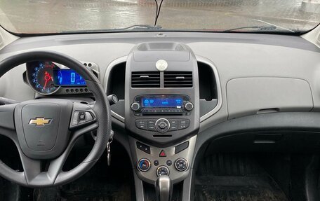 Chevrolet Aveo III, 2014 год, 865 990 рублей, 9 фотография
