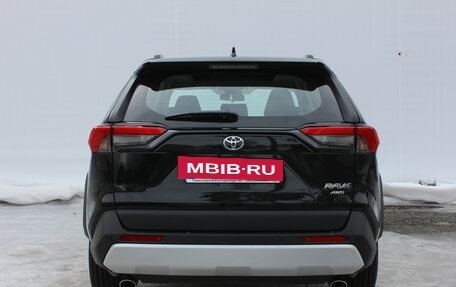 Toyota RAV4, 2023 год, 5 490 000 рублей, 6 фотография