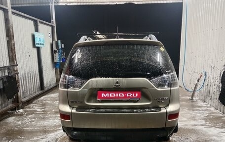 Mitsubishi Outlander III рестайлинг 3, 2007 год, 1 200 000 рублей, 1 фотография