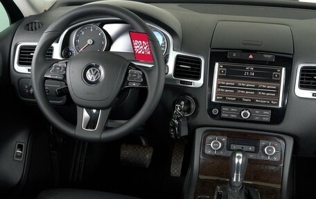 Volkswagen Touareg III, 2011 год, 2 039 000 рублей, 8 фотография