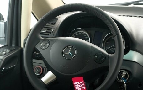 Mercedes-Benz Viano, 2012 год, 2 109 000 рублей, 2 фотография