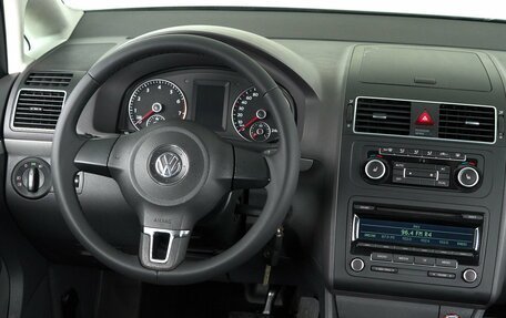 Volkswagen Touran III, 2012 год, 1 049 000 рублей, 7 фотография