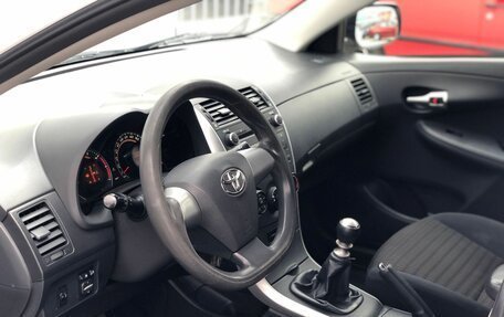 Toyota Corolla, 2012 год, 1 099 000 рублей, 11 фотография