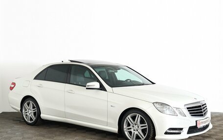 Mercedes-Benz E-Класс, 2012 год, 1 869 000 рублей, 10 фотография