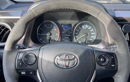 Toyota RAV4, 2019 год, 2 750 000 рублей, 37 фотография