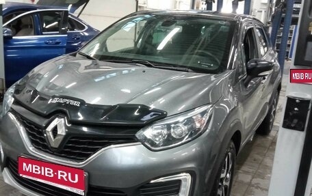 Renault Kaptur I рестайлинг, 2017 год, 1 442 000 рублей, 1 фотография
