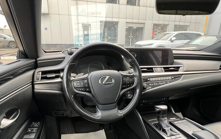 Lexus ES VII, 2020 год, 3 878 000 рублей, 19 фотография