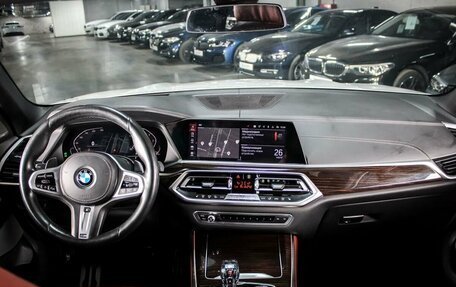BMW X5, 2019 год, 7 049 000 рублей, 6 фотография