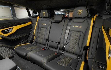 Lamborghini Urus I, 2024 год, 52 000 000 рублей, 40 фотография