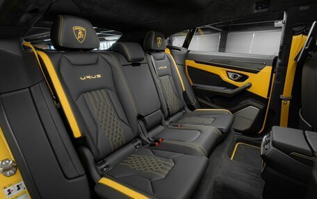 Lamborghini Urus I, 2024 год, 52 000 000 рублей, 39 фотография