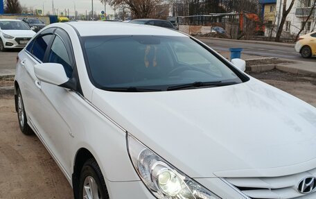 Hyundai Sonata VI, 2011 год, 1 200 000 рублей, 3 фотография